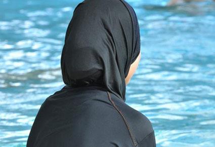 هل يصبح للسعوديات شواطئهن الخاصة؟